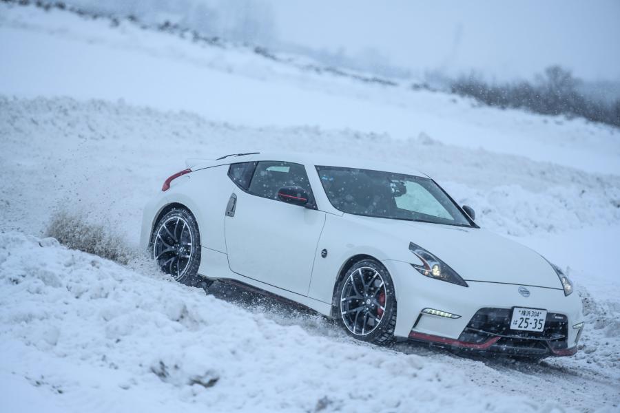  Nissan Fairlady Z Nismo (Z34) 2014 года  (JP) (фото 6 из 39)